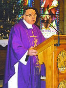 ks. Józef Mazurek z parafii Maski Boskiej z Lourdes, księży misjonarzy